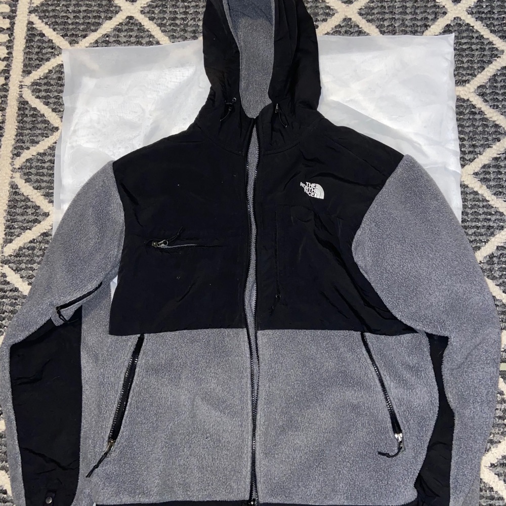 The North Face men’s jacket